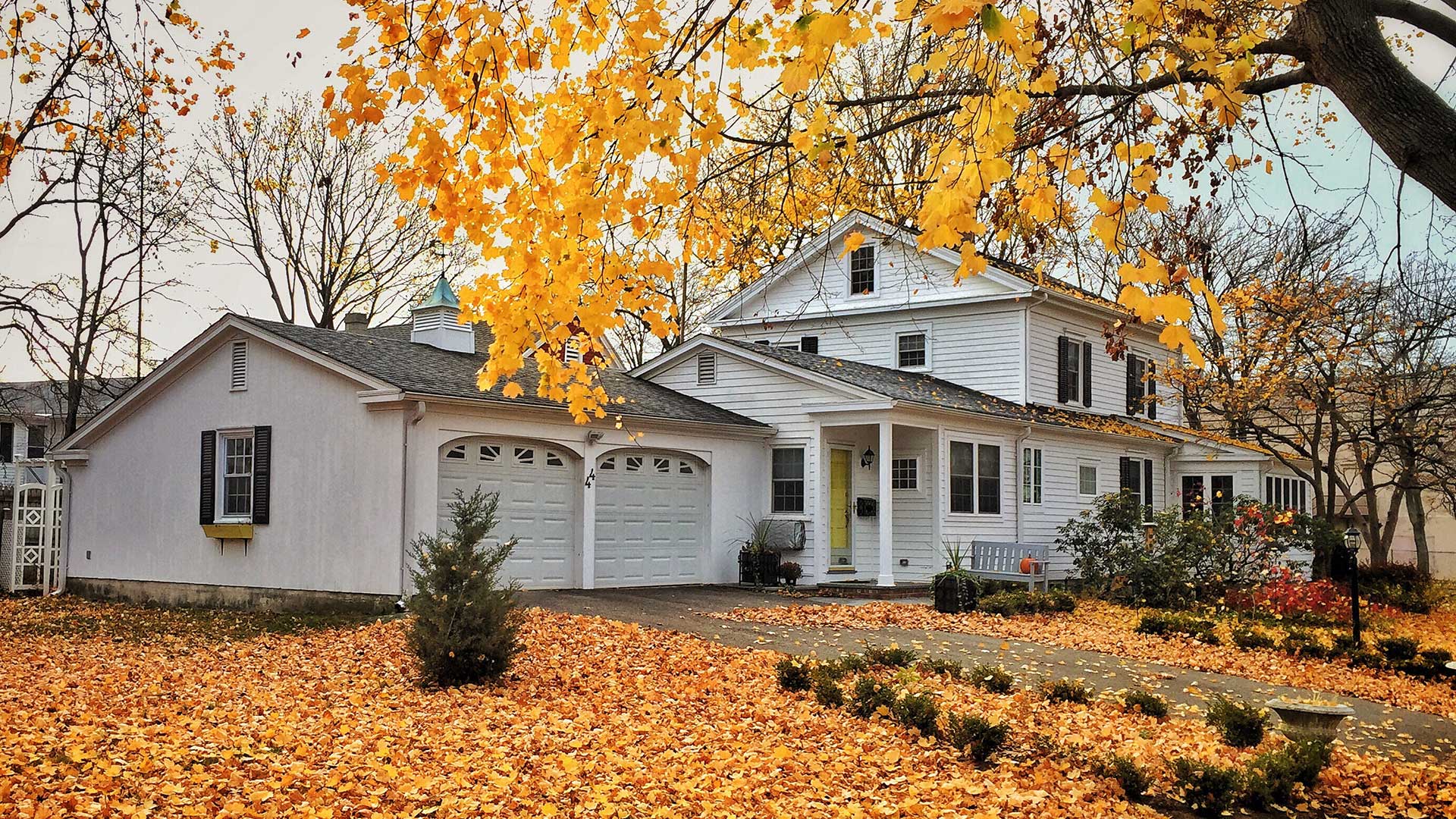 Prepping Your Home for the Cold: Essential Fall Maintenance Tasks